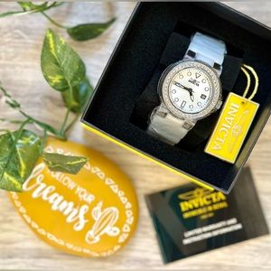 NEW Invicta Pro Diver Women's Watch